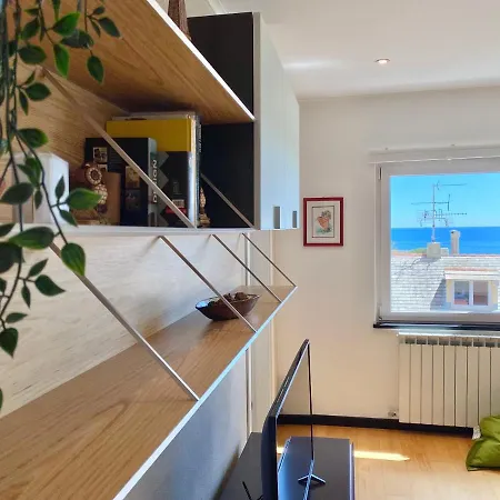 Casaviva - Lovely Seaview Trilo In Nervi *