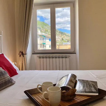 Casaviva - Lovely Seaview Trilo In Nervi Apartment Genoa